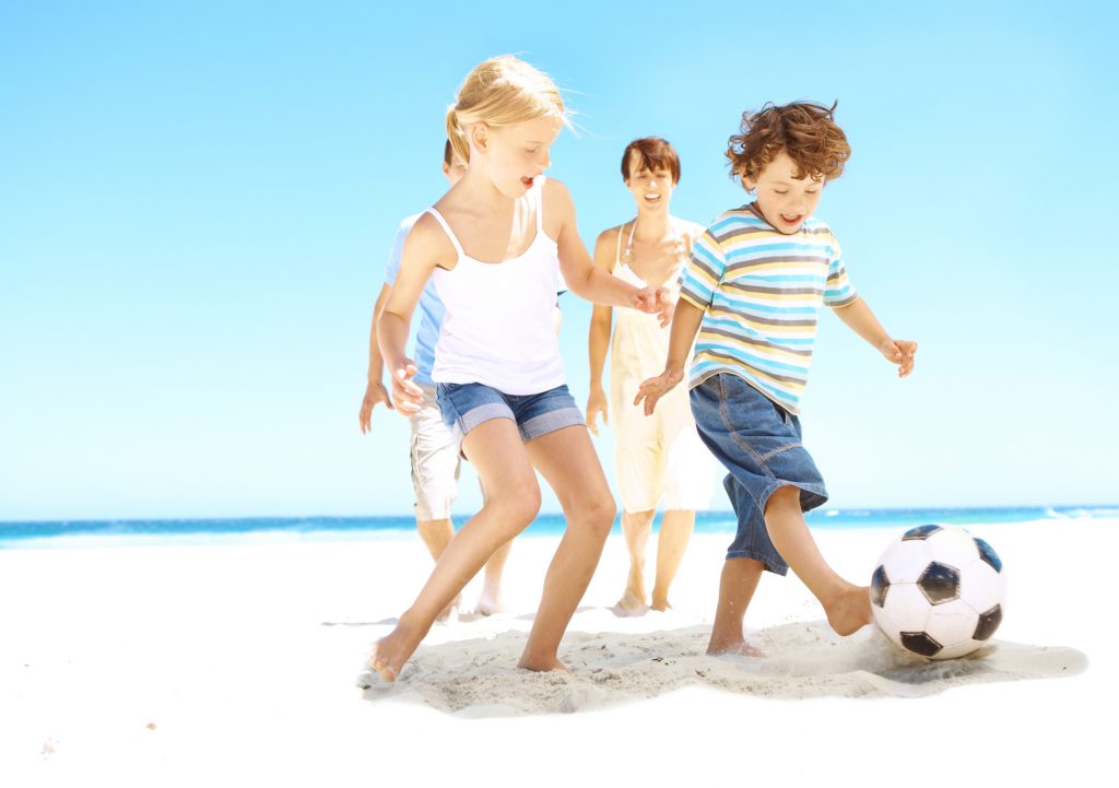 4 Fun Kid Activities for the Beach